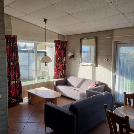 Holiday home Noordzee F